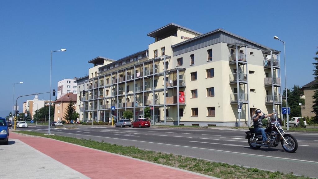 Apartments Sofia Liptovsky Mikulas Exterior photo